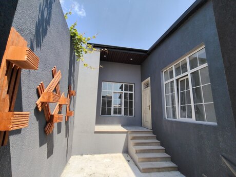 3 otaq · 100 m² · 1/1 mərtəbə, Koroğlu
