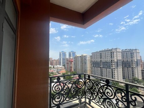 Clock Tower kompleksində 4 otaqlı yeni tikili mənzil satılır, 198 m², 1 350 000 AZN, şəkil 5 / 12