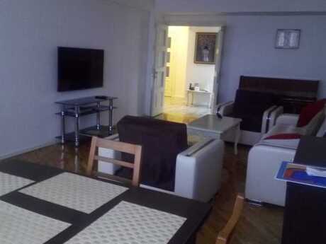 Masazırda 3 otaqlı köhnə tikili mənzil kirayə verilir, 90 m², 1 300 AZN/ay, şəkil 4 / 12