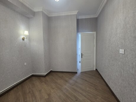 Yeni Günəşlidə 2 otaqlı yeni tikili mənzil satılır, 57 m², 139 000 AZN, şəkil 3 / 7