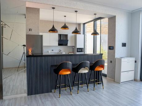 Fatmayıda 4 otaqlı həyət evi satılır, 140 m², 350 000 AZN, şəkil 5 / 12