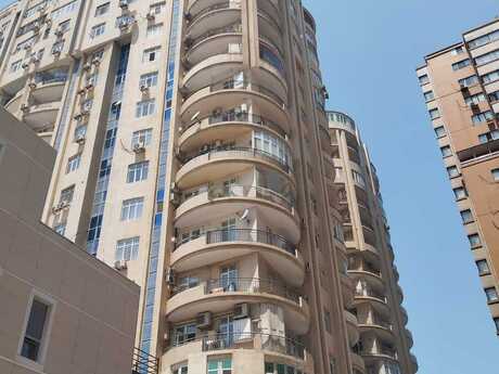 Şah İsmayıl Xətaidə 3 otaqlı yeni tikili mənzil satılır, 137 m², 380 000 AZN, şəkil 2 / 12