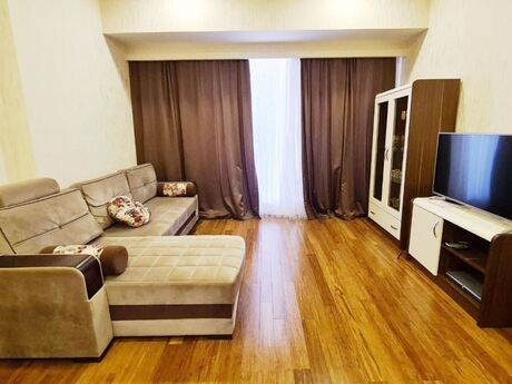 Neftçilərdə 2 otaqlı yeni tikili mənzil kirayə verilir, 90 m², 2 000 AZN/ay, şəkil 2 / 12