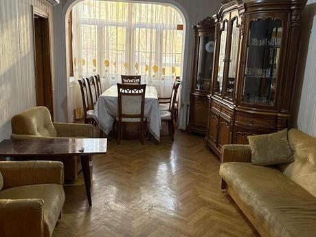 3 otaq · 75 m² · 2/5 mərtəbə, Gənclik
