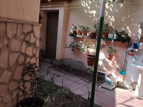 Abşeronda 3 otaqlı həyət evi satılır, 50 m², 95 000 AZN, şəkil 2 / 12