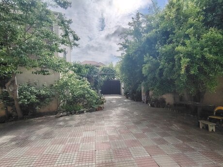 Bakıxanovda 6 otaqlı həyət evi satılır, 324 m², 400 000 AZN, şəkil 2 / 12