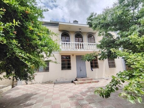 6 otaq · 324 m² · 1/1 mərtəbə, Bakıxanov
