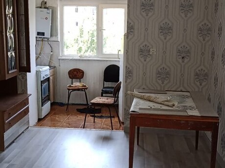Nizamidə 2 otaqlı köhnə tikili mənzil kirayə verilir, 50 m², 500 AZN/ay, şəkil 2 / 4