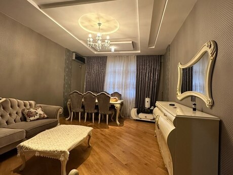Qurtuluş 93 kompleksində 3 otaqlı yeni tikili mənzil satılır, 86 m², 130 000 AZN, şəkil 2 / 12