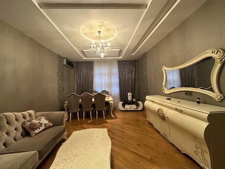 3 otaq · 86 m² · 3/6 mərtəbə, Qurtuluş 93