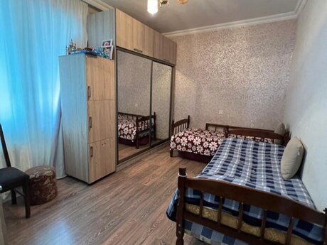Hövsanda 3 otaqlı köhnə tikili mənzil satılır, 51 m², 127 000 AZN, şəkil 2 / 9