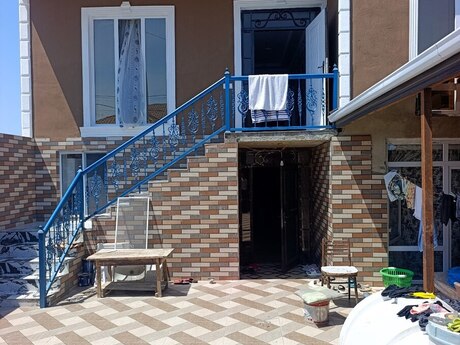 7 otaq · 240 m²