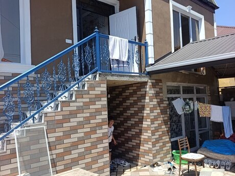 Продаётся 7-комнатный дом, Yeni Suraxanı, 240 м², 140 000 AZN, фото 2 / 12