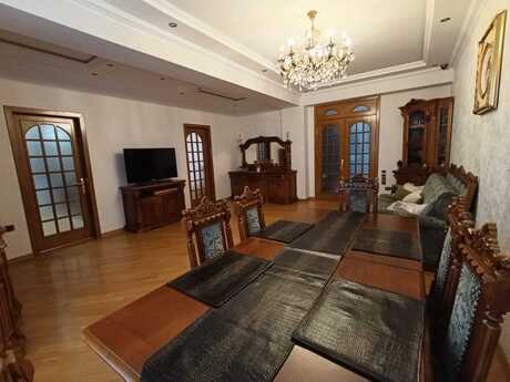 Продаётся 4-комнатная квартира в новостройке, Yasamal, 146 м², 490 000 AZN, фото 2 / 12