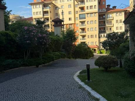 3-room new-build apartment for rent in Gənclik, 130 m², 3 000 AZN/mo, photo 3 / 12