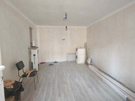 1-room old-build apartment for sale in Yasamal, 35 m², 115 000 AZN, photo 3 / 7