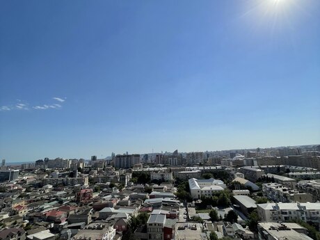 Kosmos kompleksində 3 otaqlı yeni tikili mənzil satılır, 140 m², 350 000 AZN, şəkil 2 / 12