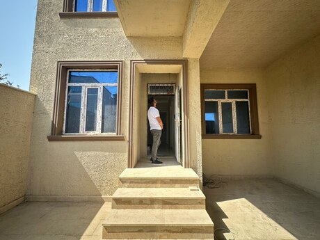 Продаётся 4-комнатный дом, Lökbatan, 87 м², 138 000 AZN, фото 2 / 12