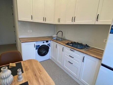 1-room new-build apartment for rent in 28 May, 45 m², 700 AZN/mo, photo 5 / 12