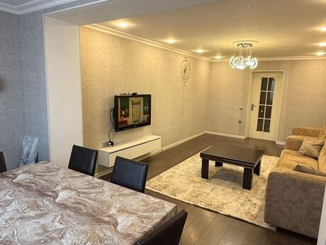 3 rooms · 75 m² · floor 5/5, Gənclik