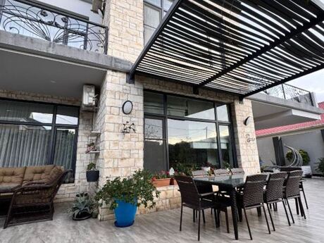 6 rooms · 300 m² · floor 1/1, Badamdar