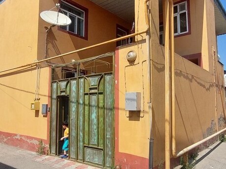 5-комн. · 150 m²