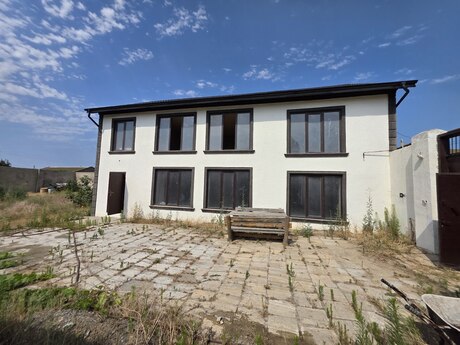 7 otaq · 250 m²