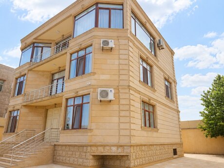 Продаётся 7-комнатный дом, Koroğlu, 400 м², 650 000 AZN, фото 3 / 12