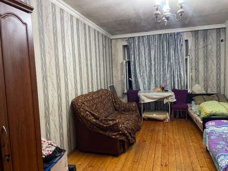 1-room old-build apartment for rent in Neftçilər, 60 m², 150 AZN/mo, photo 2 / 12