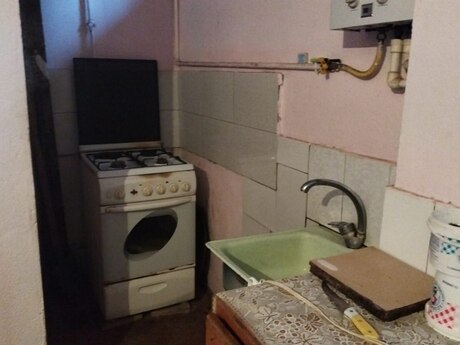 Nərimanovda 1 otaqlı həyət evi kirayə verilir, 30 m², 160 AZN/ay, şəkil 3 / 5