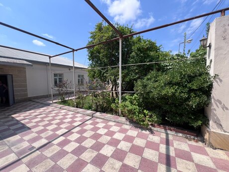 4-room house for sale in Bakıxanov, 120 m², 420 000 AZN, photo 2 / 12
