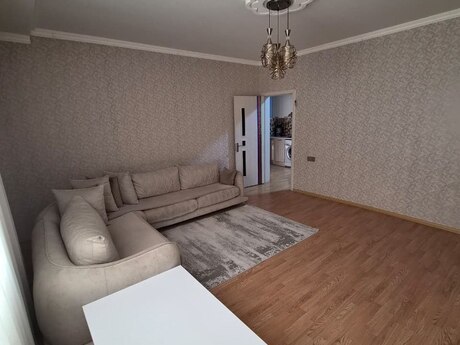 Qurtuluş 93 kompleksində 3 otaqlı yeni tikili mənzil satılır, 75 m², 85 000 AZN, şəkil 2 / 12