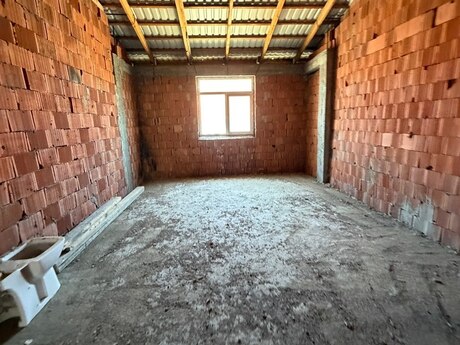 Qurtuluş 93 kompleksində 3 otaqlı yeni tikili mənzil satılır, 114 m², 80 000 AZN, şəkil 2 / 12
