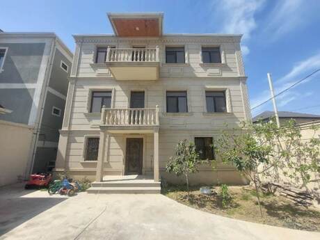 6 otaqlı ev, 300 m², Fatmayı, 252 000 AZN
