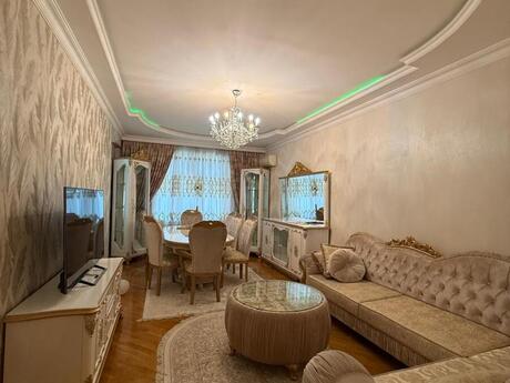 4 otaq · 140 m² · 6/16 mərtəbə, İnşaatçılar