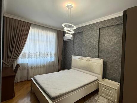İnşaatçılarda 4 otaqlı yeni tikili mənzil satılır, 140 m², 370 000 AZN, şəkil 5 / 12