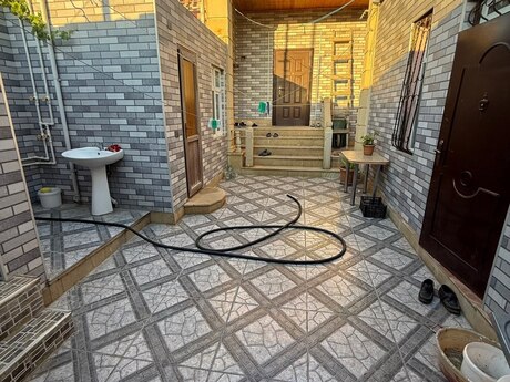 Продаётся 5-комнатный дом, Qaraçuxur, 200 м², 220 000 AZN, фото 2 / 12