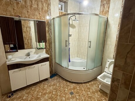 Продаётся 5-комнатный дом, Qaraçuxur, 200 м², 220 000 AZN, фото 5 / 12