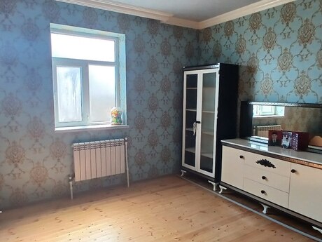 5 otaq · 200 m²