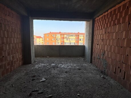 Qurtuluş 93 kompleksində 1 otaqlı yeni tikili mənzil satılır, 54 m², 60 000 AZN, şəkil 5 / 8