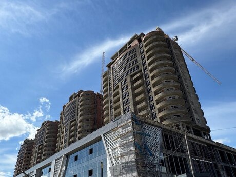 Diamanti Residence kompleksində 3 otaqlı yeni tikili mənzil satılır, 129 m², 175 000 AZN, şəkil 2 / 12