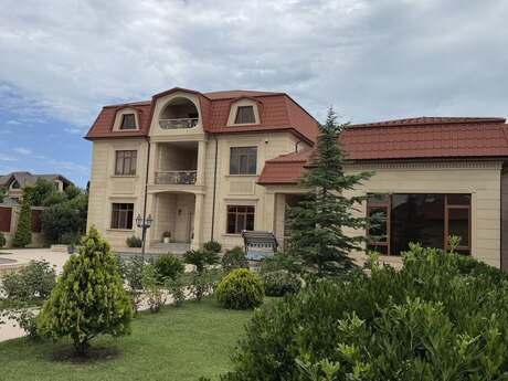 7-комн. · 1 000 m² · 1/1 этаж, Bilgəh