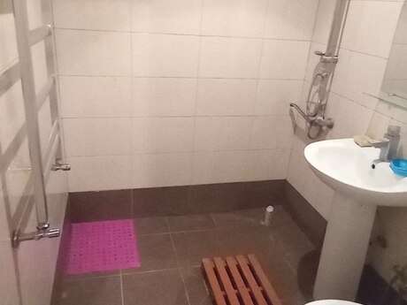 Abşeronda 2 otaqlı həyət evi kirayə verilir, 60 m², 110 AZN/ay, şəkil 4 / 5