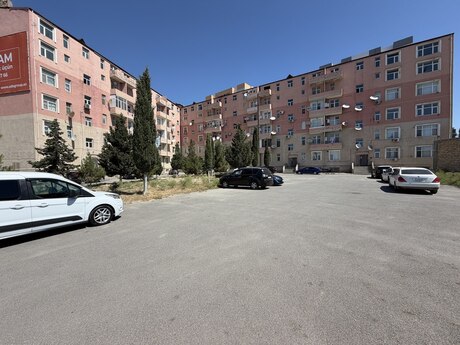 3 otaq · 80 m² · 3/6 mərtəbə, Abşeron