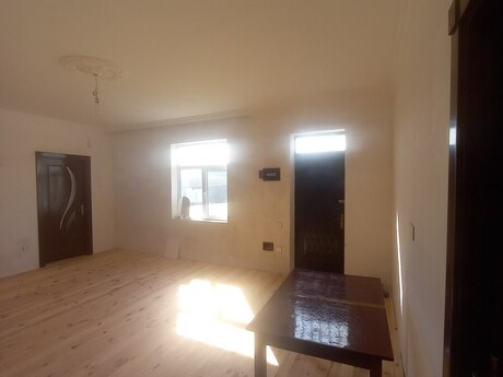 Keşlədə 4 otaqlı həyət evi satılır, 200 m², 150 000 AZN, şəkil 3 / 12