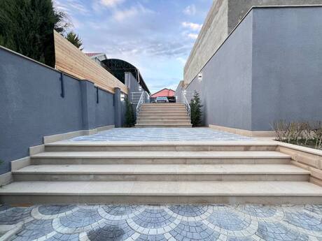 Mərdəkanda 4 otaqlı həyət evi satılır, 220 m², 295 000 AZN, şəkil 4 / 12