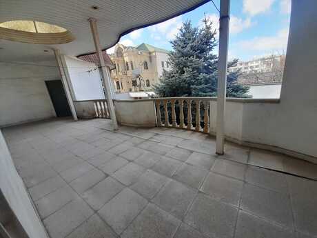 Memar Əcəmidə 6 otaqlı həyət evi kirayə verilir, 250 m², 1 000 AZN/ay, şəkil 4 / 12