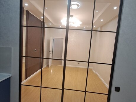 3-room new-build apartment for sale in Yeni Bakı residence, 70 m², 135 000 AZN, photo 4 / 12