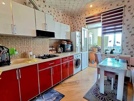 7-ci mikrorayonda 2 otaqlı yeni tikili mənzil satılır, 75 m², 227 000 AZN, şəkil 4 / 10