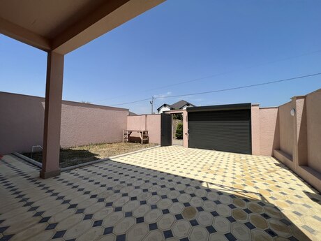Hökməlidə 5 otaqlı həyət evi satılır, 200 m², 178 000 AZN, şəkil 2 / 12